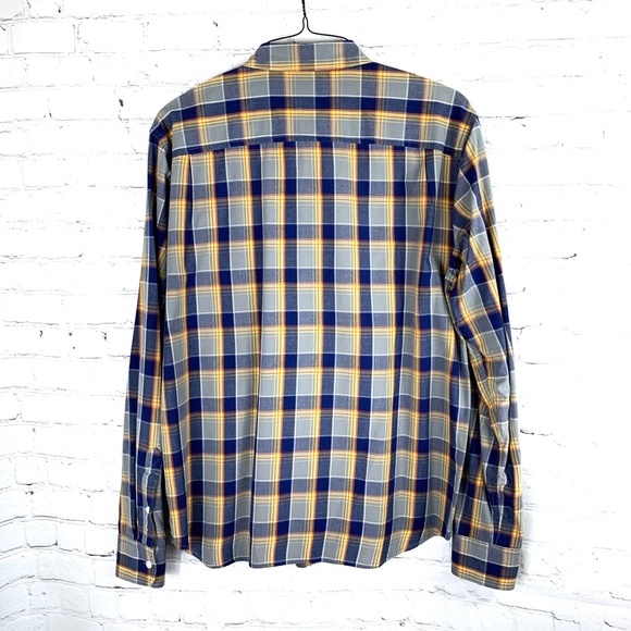 🚫SOLD! |•LUCKY☘️BRAND•| Slim Fit Button Down Shirt - Picture 3 of 14